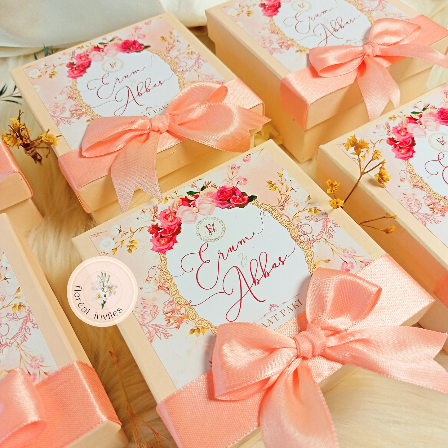 Royal Romance - meethai box