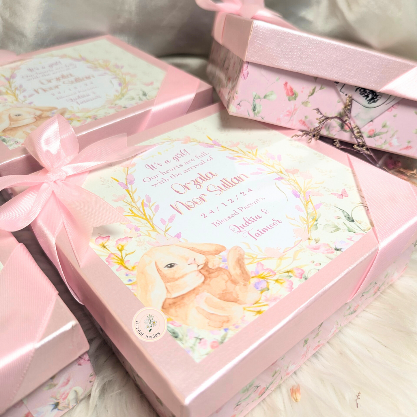 Hop - Baby Girl Announcement Box