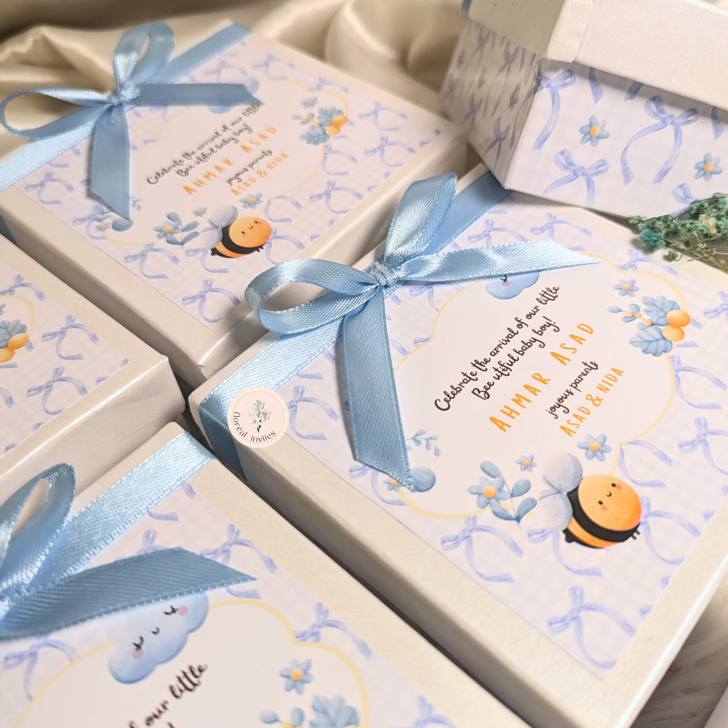 BEEutiful - Baby Boy Announcement Box